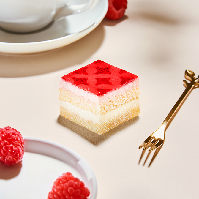 Mini Cake + Tea Pairing Box