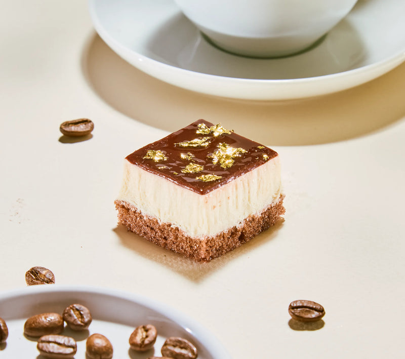 Mini Cake + Tea Pairing Box